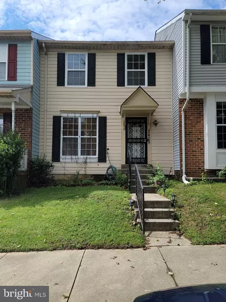 2402 W ROSECROFT VILLAGE CIR, Oxon Hill, MD 20745