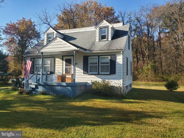 750 RUNVILLE RD, Bellefonte, PA 16823