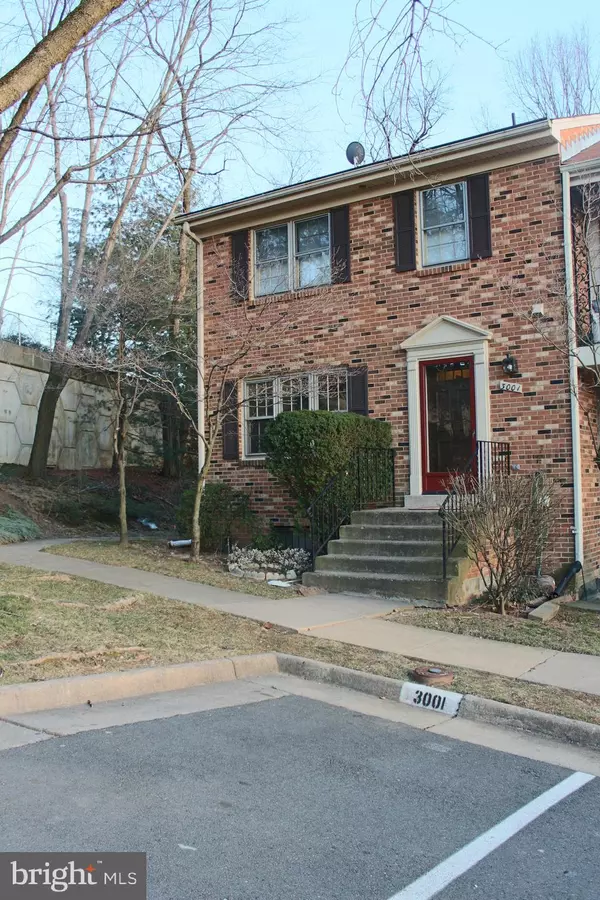 Falls Church, VA 22042,3001 SEVEN OAKS PL