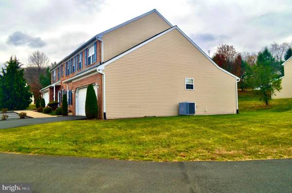 Reading, PA 19607,13 N BANCROFT TER