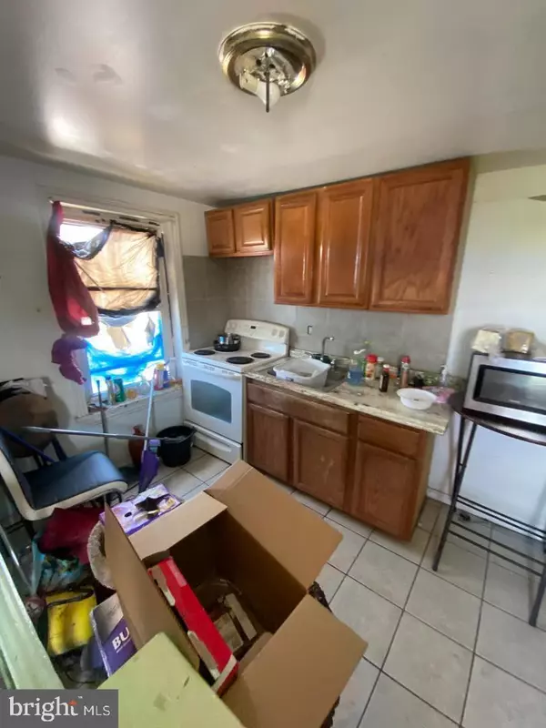 Philadelphia, PA 19132,3407 W CLEARFIELD ST