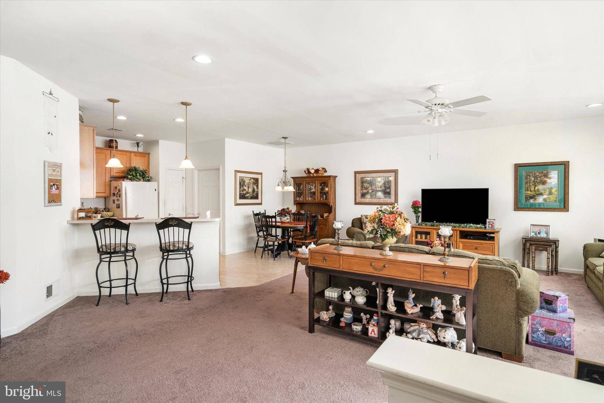 Whiting, NJ 08759,14 WINKLE CT