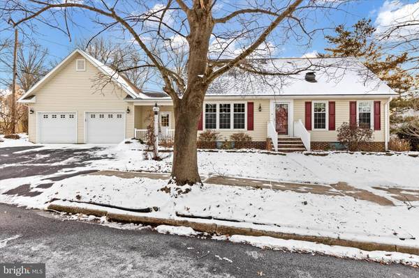 123 CIRCLE DR,  Hummelstown,  PA 17036