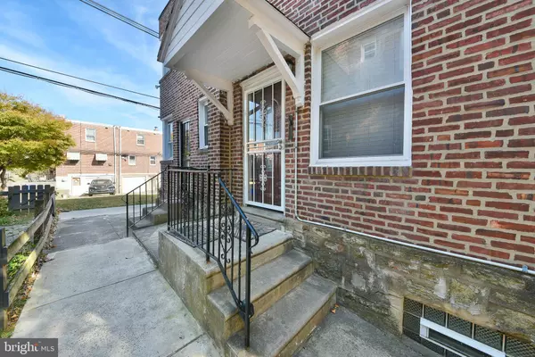 Philadelphia, PA 19111,735 DISSTON ST