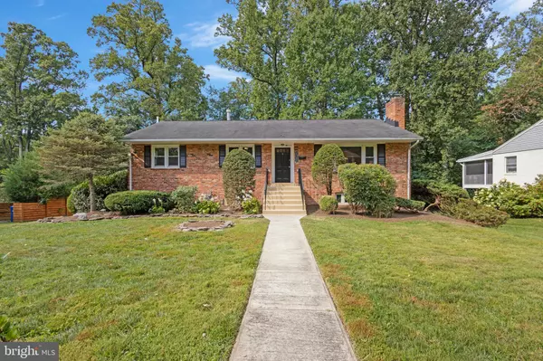 2342 BARBOUR RD, Falls Church, VA 22043