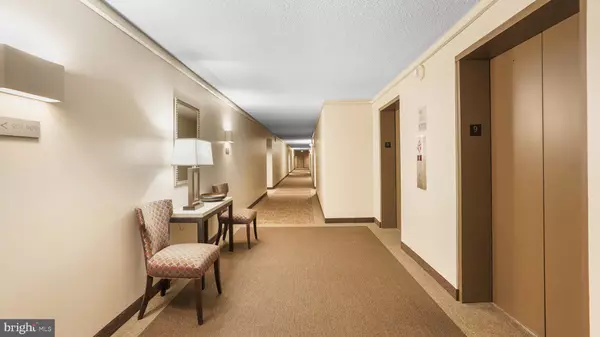 Baltimore, MD 21218,4100 CHARLES ST N #909