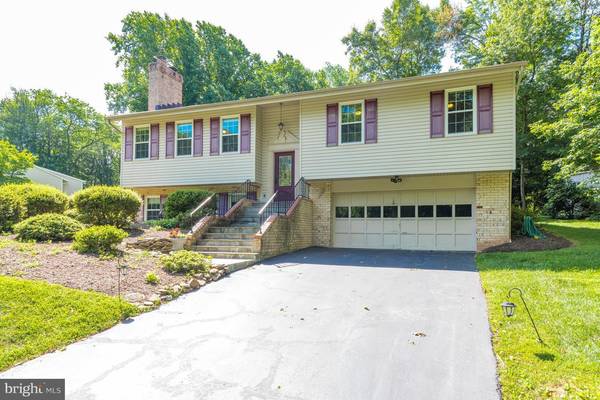 Great Falls, VA 22066,10423 ARTEMEL LN