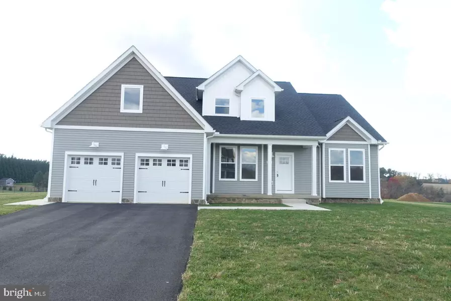 347 STEEPLE VIEW DRIVE #11, Hanover, PA 17331
