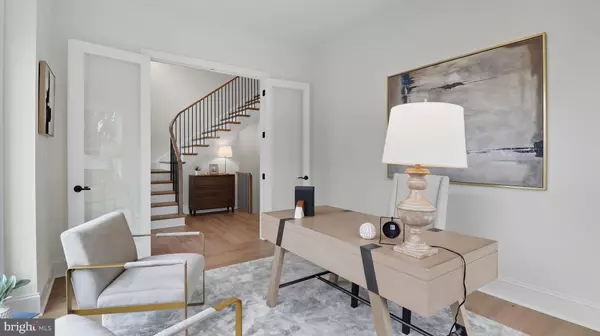 Arlington, VA 22213,2830 N TACOMA ST