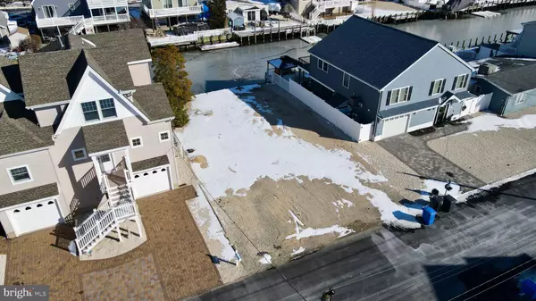 Manahawkin, NJ 08050,55 HAROLD LN