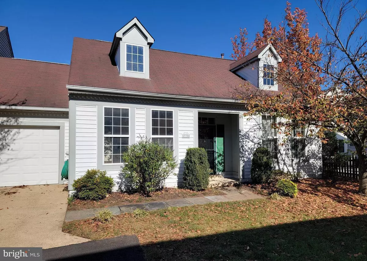 Ashburn, VA 20147,43304 CRAPE MYRTLE TER