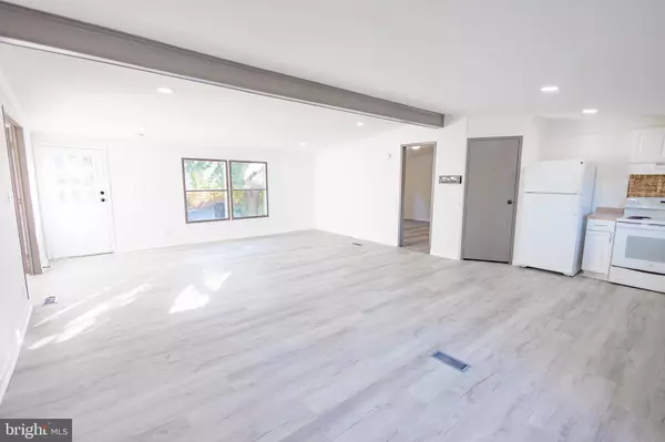 Mantua, NJ 08051,85 HICKORY AVE