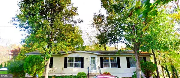 85 HICKORY AVE, Mantua, NJ 08051
