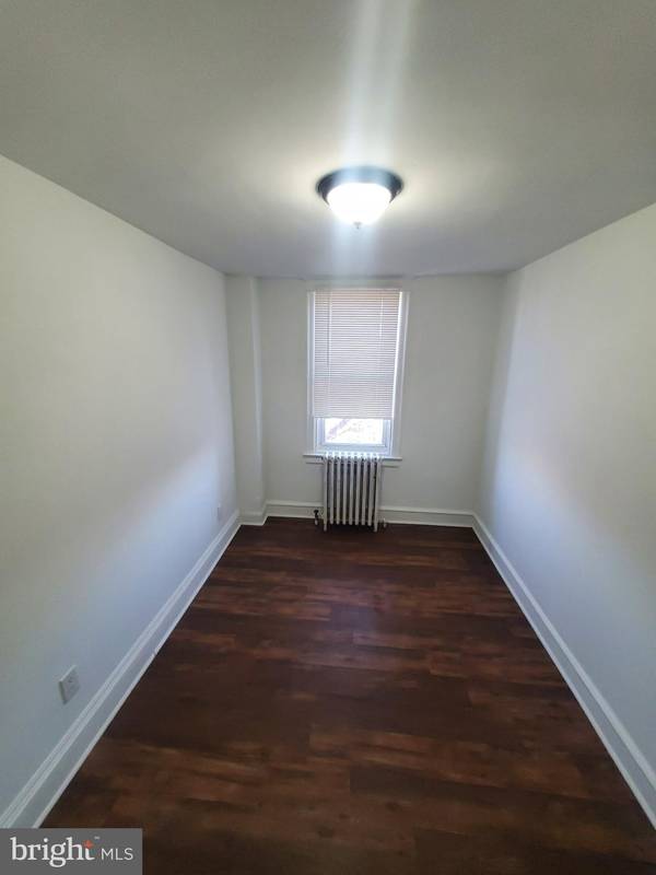 Philadelphia, PA 19120,599 ROSALIE ST #2