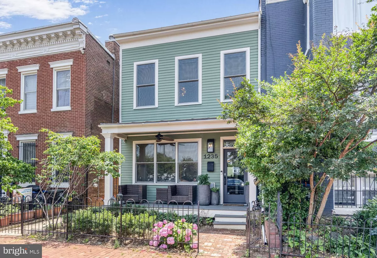 Washington, DC 20003,1235 E ST SE