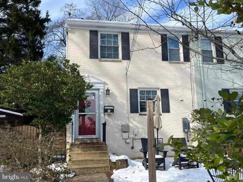 34 ANCELL ST, Alexandria, VA 22305