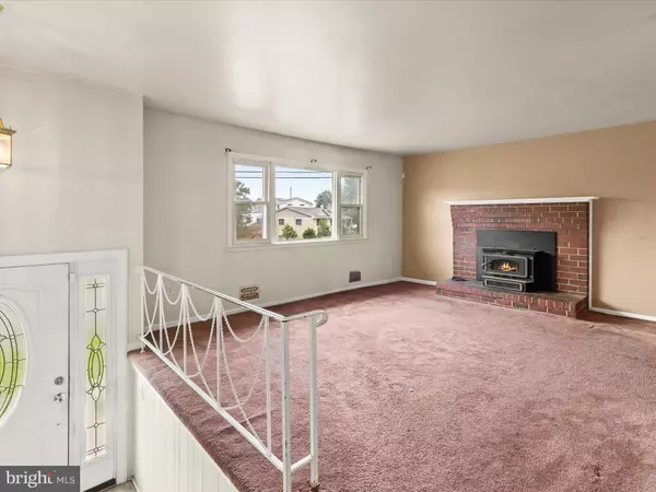 Upper Marlboro, MD 20772,7107 DOWER HOUSE RD