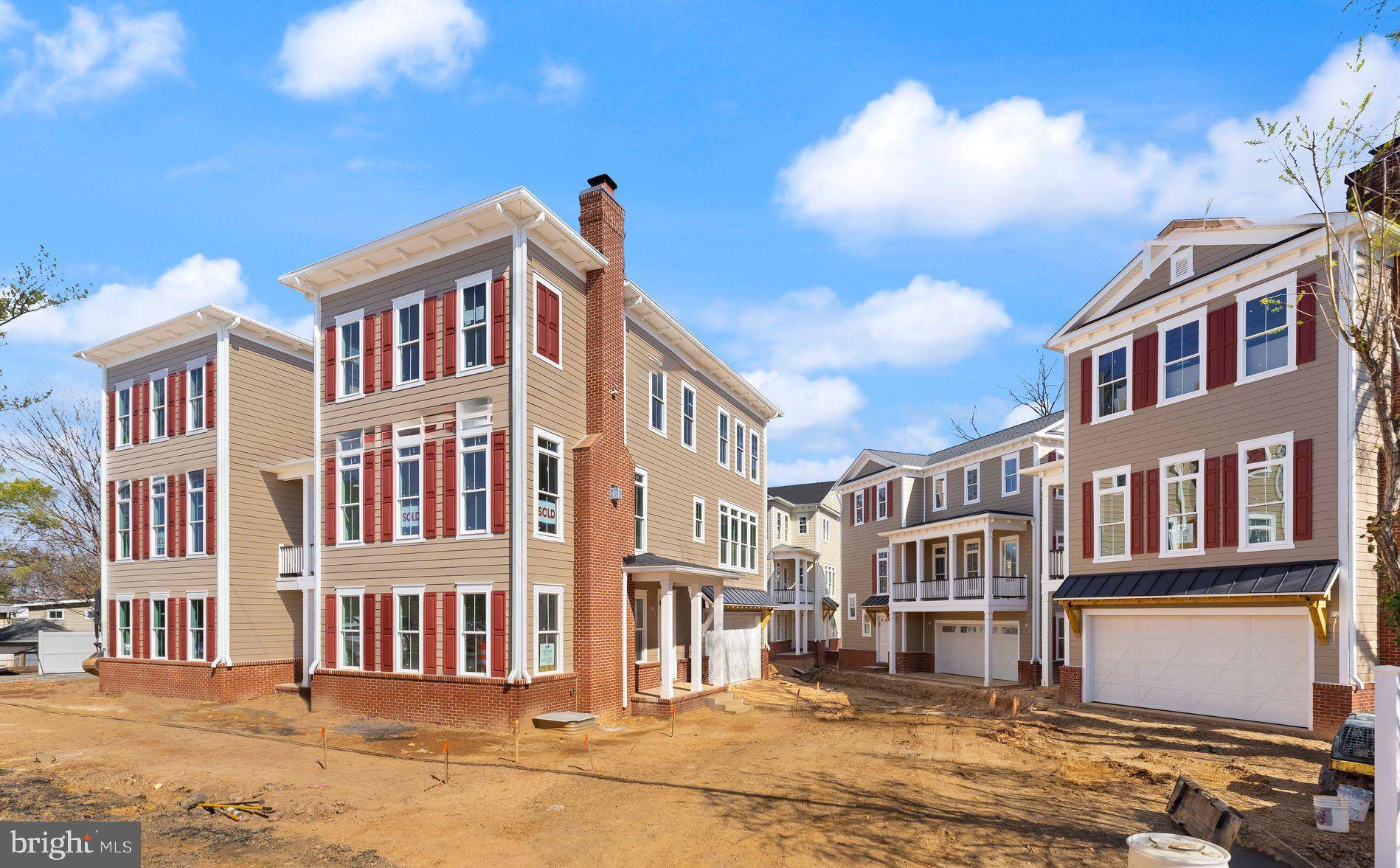 Fairfax, VA 22030,10632 POCKET PL
