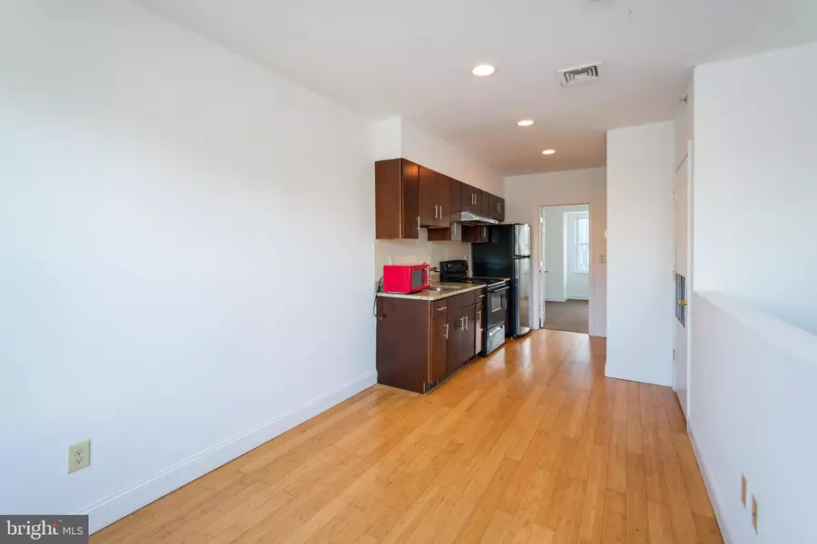 1927 N 9TH ST #UNIT B, Philadelphia, PA 19122