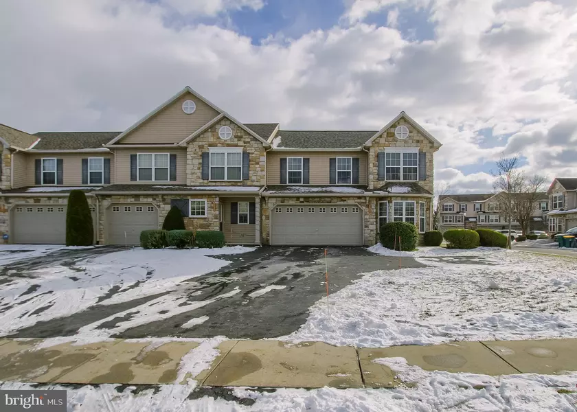 6354 MERCURY DR, Mechanicsburg, PA 17050