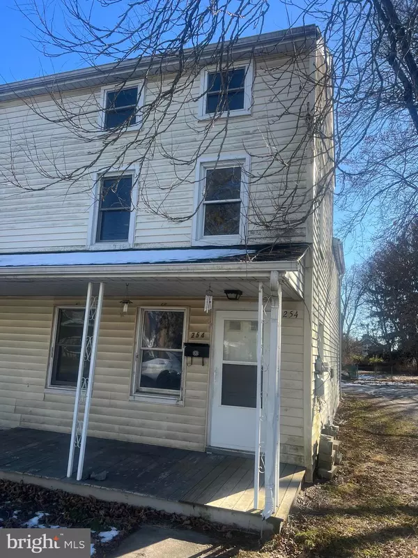 254 W MAIN ST, Elkton, MD 21921