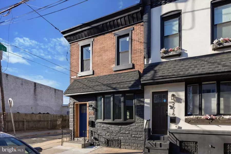 2614 CEDAR ST, Philadelphia, PA 19125