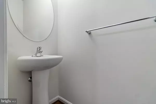 New Windsor, MD 21776,2810 UNION SQUARE RD