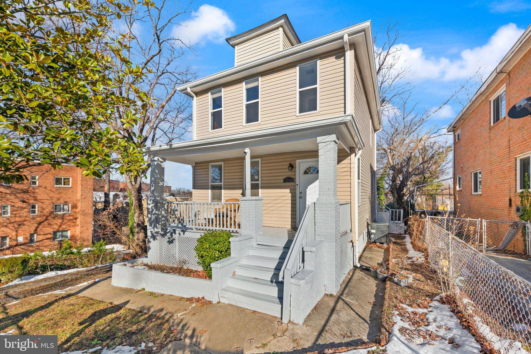Washington, DC 20019,5206 CLAY ST NE