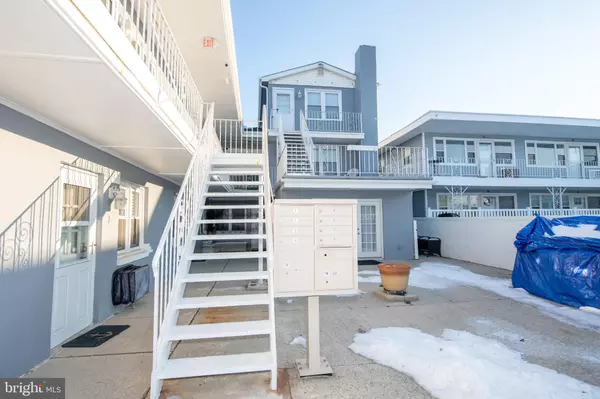 Wildwood Crest, NJ 08260,209 PRIMROSE ROAD #6