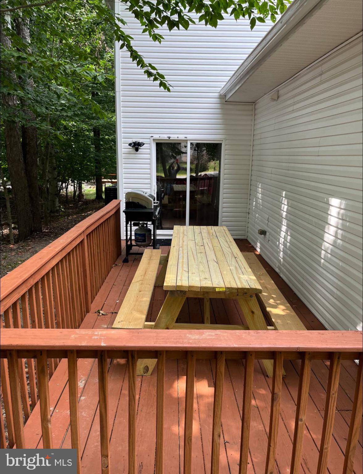 Tobyhanna, PA 18466,8056 RED SQUIRREL DR