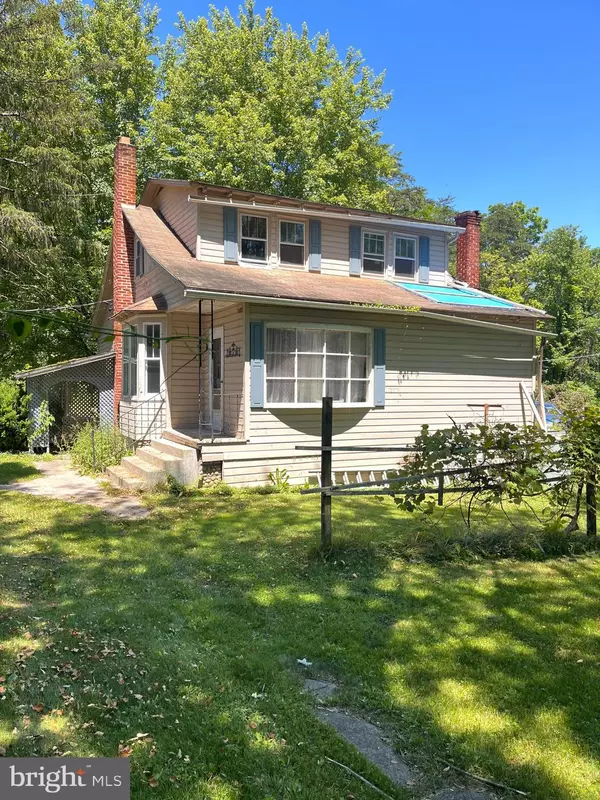 Mount Union, PA 17066,205 SHAVERSVILLE CIR