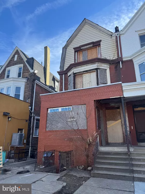 6624 WOODLAND AVE, Philadelphia, PA 19142