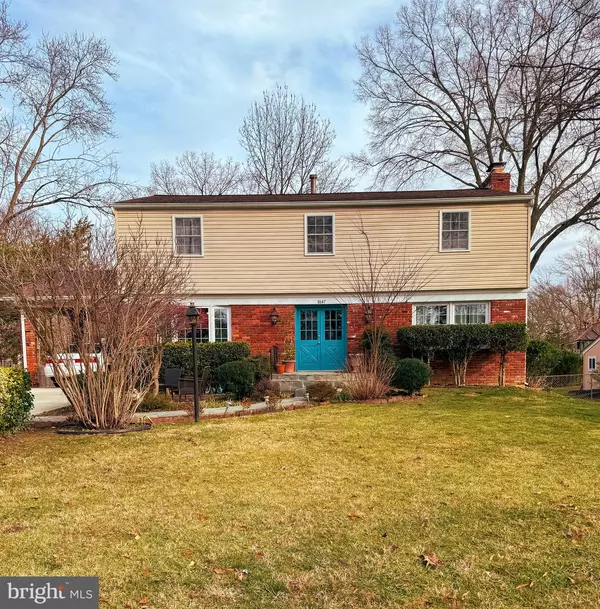 8647 BRADDOCK AVE, Alexandria, VA 22309