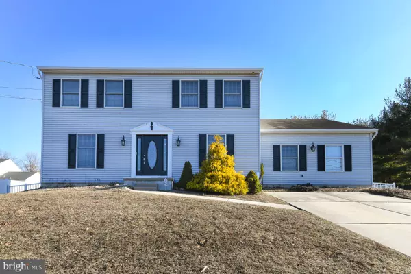 37 SPRING LAKE AVE, Sewell, NJ 08080