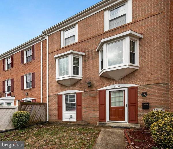 8042 CENTRAL PARK DR, Alexandria, VA 22309