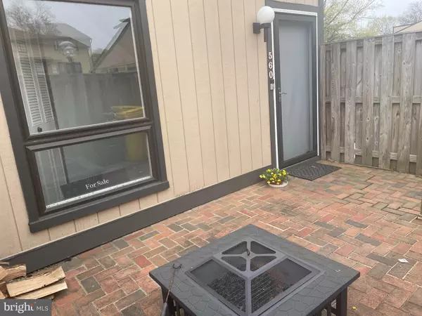 Glen Burnie, MD 21061,560 GLEN CT