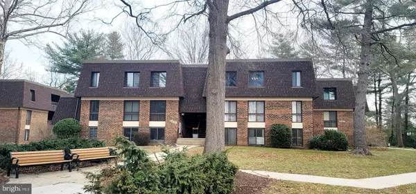 5239 W RUNNING BROOK RD #302, Columbia, MD 21044