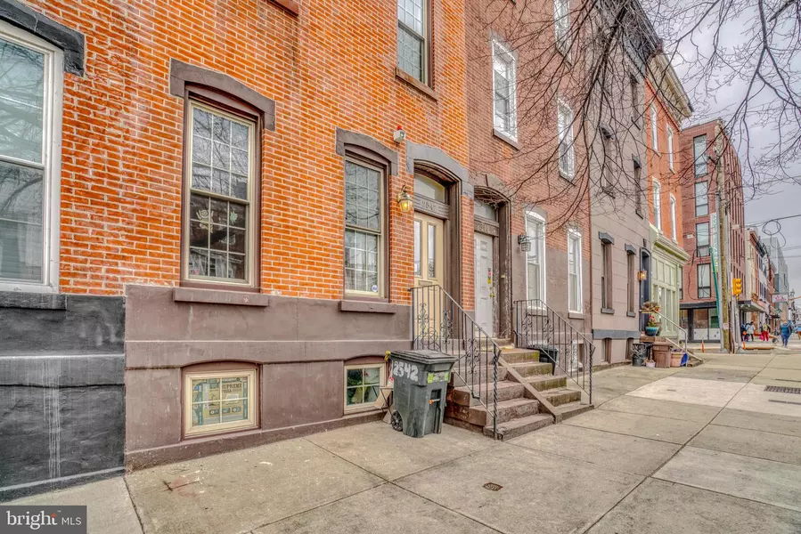 2542 W GIRARD AVE, Philadelphia, PA 19130