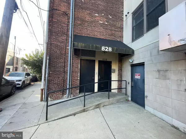 Philadelphia, PA 19123,828 N HANCOCK ST #5