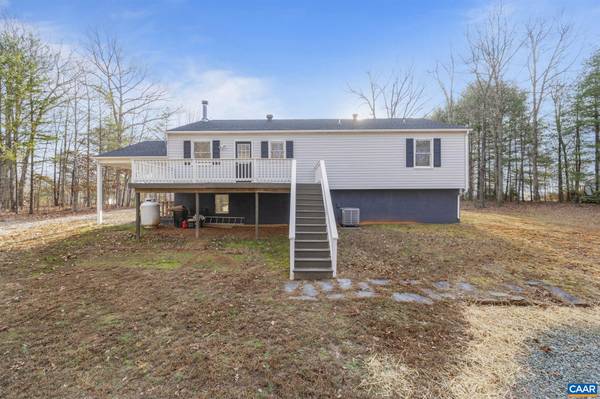 Palmyra, VA 22963,275 HADEN MARTIN RD