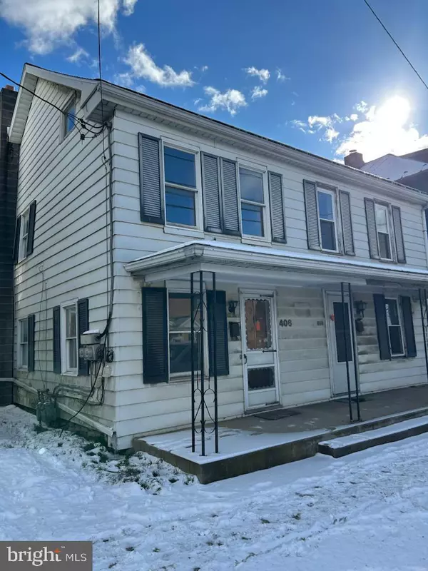 404 E KING ST, Shippensburg, PA 17257