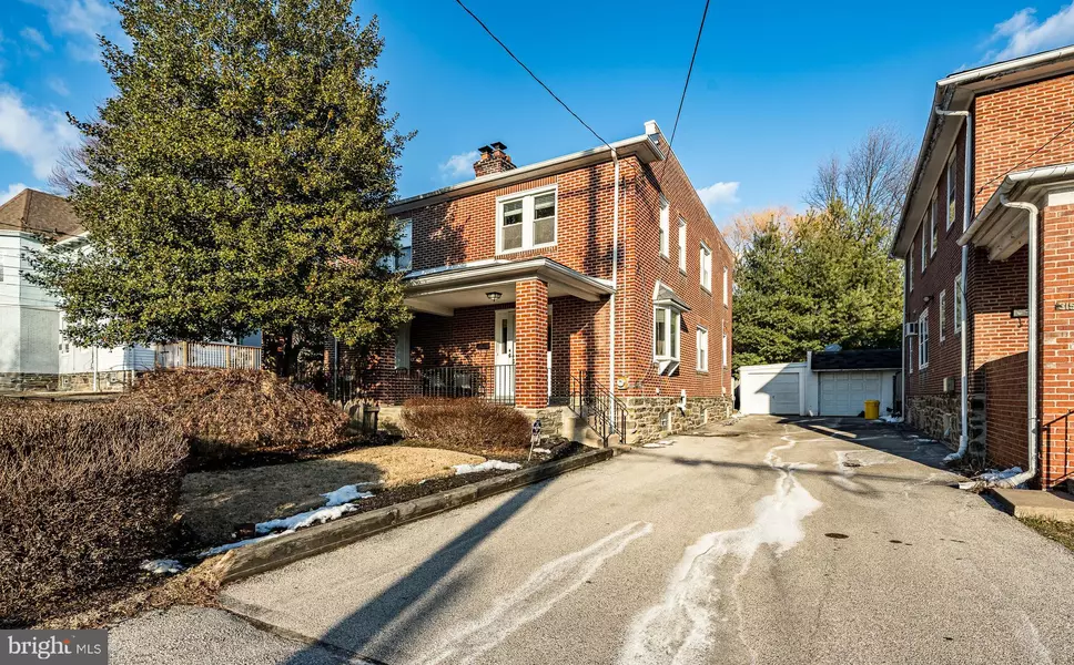 317 LOCUST AVE, Ardmore, PA 19003