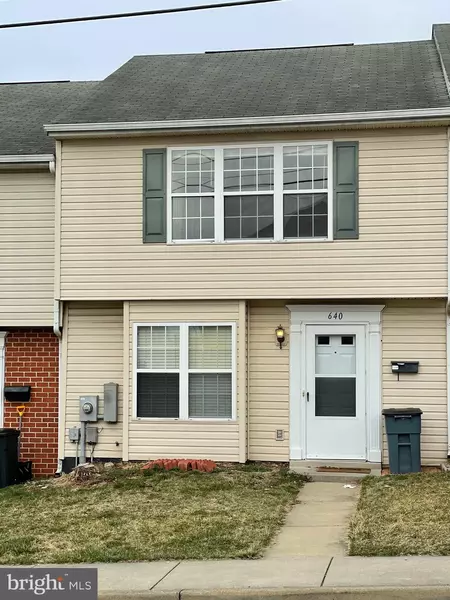 640 MARTIN W, Martinsburg, WV 25401