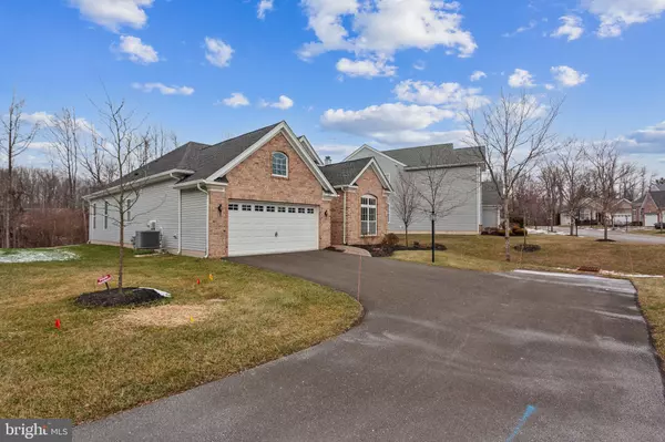 Yardley, PA 19067,227 GRANT WAY