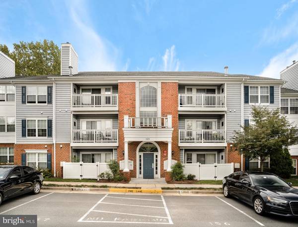 623 CONSTELLATION SQ SE #L, Leesburg, VA 20175