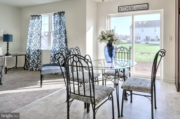 York, PA 17408,307 VALLEY VIEW CIR #97