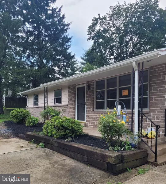155 GRANDVIEW RD, Hummelstown, PA 17036
