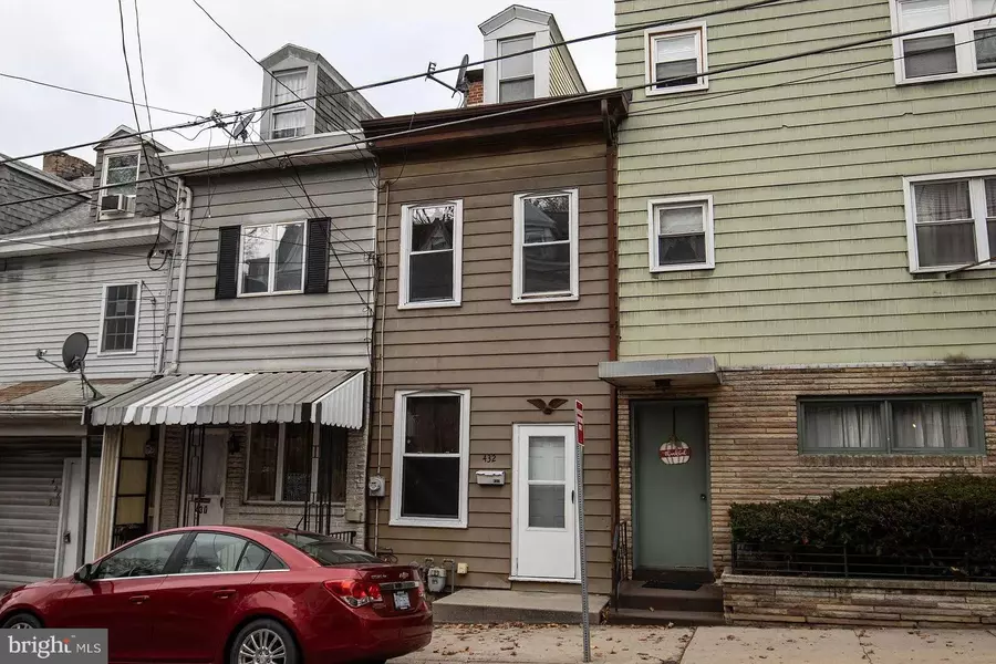 432 E NORWEGIAN ST, Pottsville, PA 17901