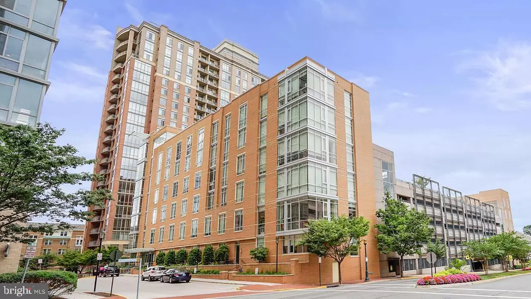 12025 NEW DOMINION PKWY #508, Reston, VA 20190