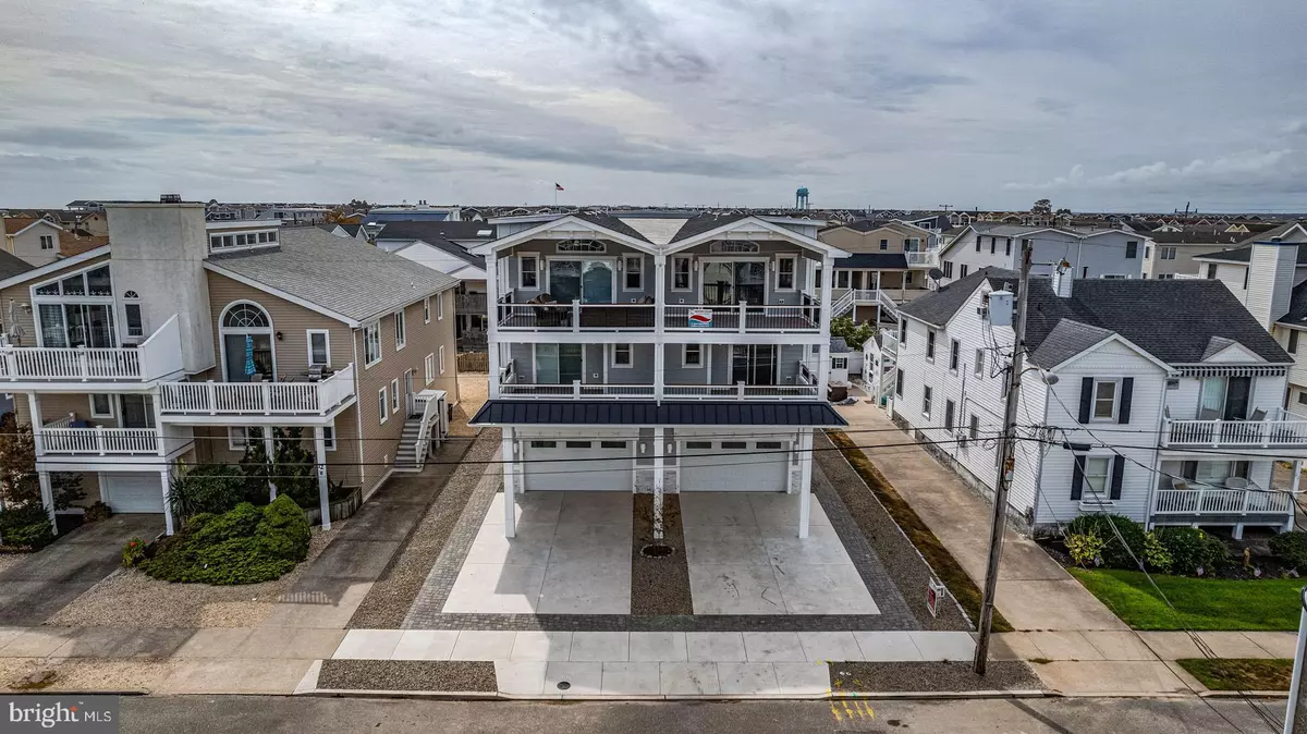 Sea Isle City, NJ 08243,16 67TH ST W